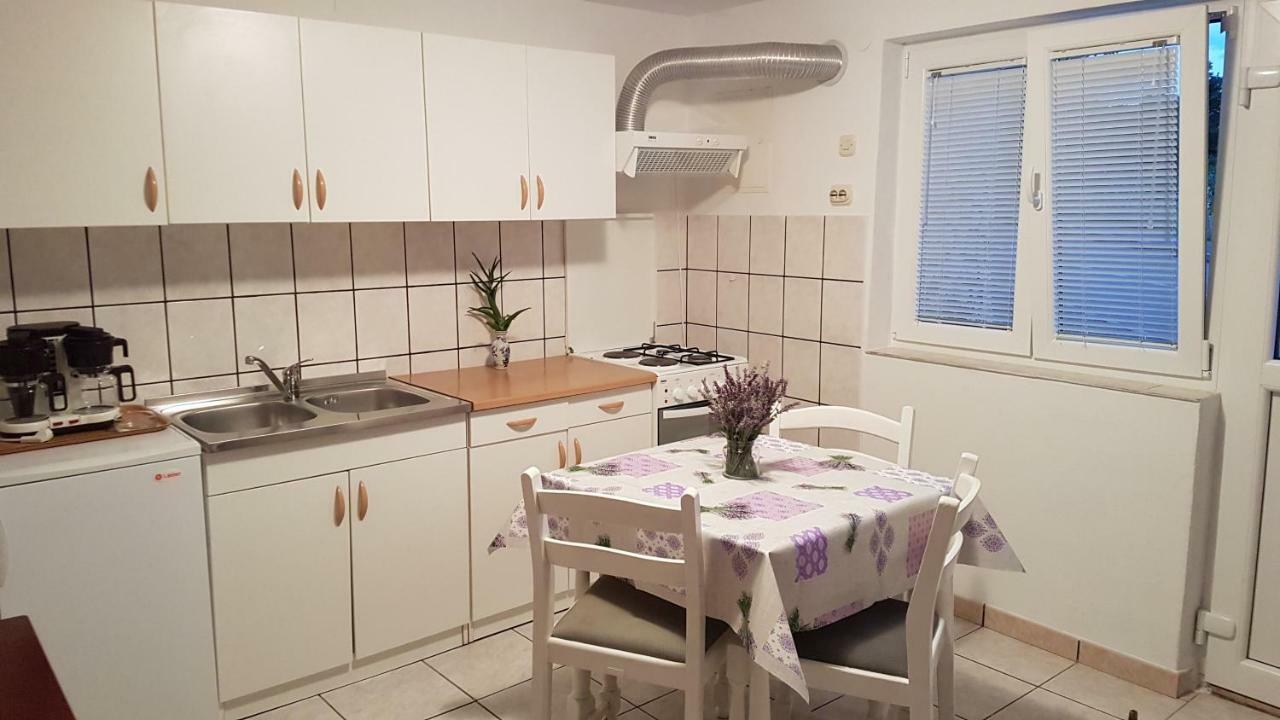 Dragica Apartamento Novi Vinodolski Exterior foto